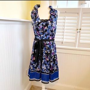 White House Black Market NWT Black & Blue/Purple Floral Sleeveless Dress Size 4